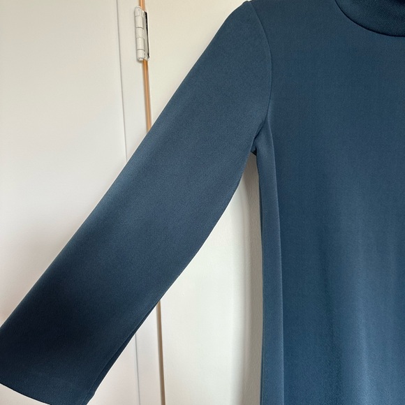 Super cute long sleeved Tunic, never worn, with tags from Club Monaco. - Picture 2 of 6
